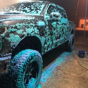 Meet your Posher, Ethan